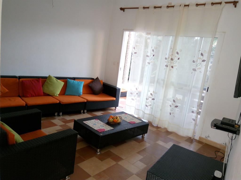 Chez Momar, Surf Trip Apartamento Dakar Exterior foto